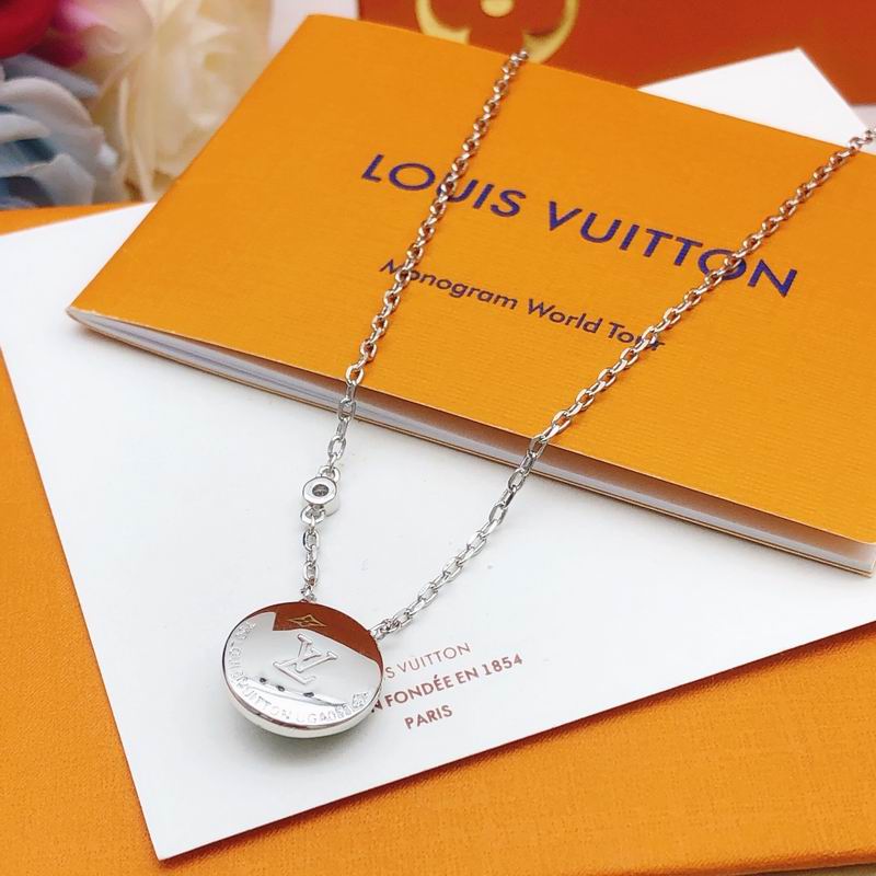 LV Necklace 03lyr713 (3)